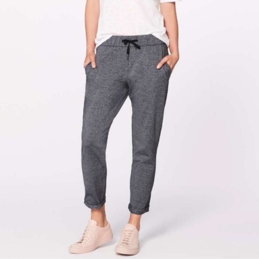 Lululemon On The Fly Pant Heathered Black 4